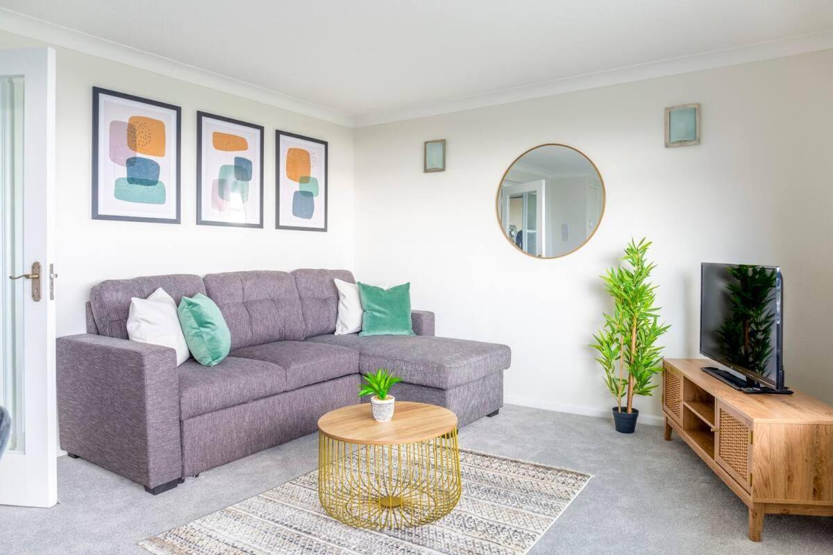 Breath Taking Sea View 2 Bedroom Sleeps 6- Parking Bournemouth Exterior photo
